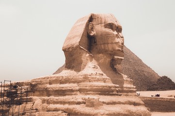 sphinx and pyramid of giza