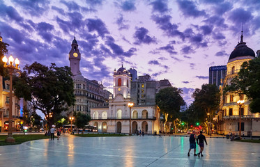 May Square at twilight. Buenos Aires, Argentina - obrazy, fototapety, plakaty
