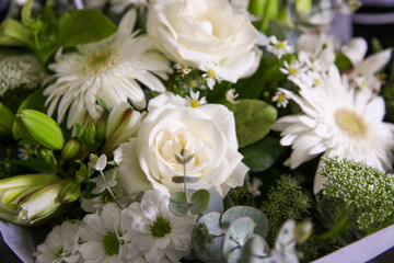 Fototapeta premium Fresh flower arrangement designed by a professional florist