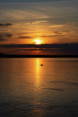 Naklejka premium sunset over the sea