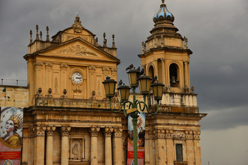 Fototapeta na wymiar Guatemala Cathedral