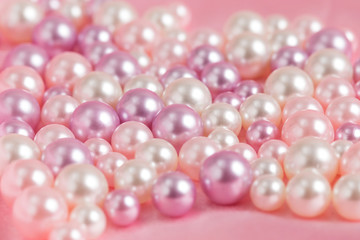 Shoot beautiful pearls up close