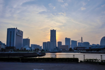 Fototapeta premium 横浜みなとみらいの風景