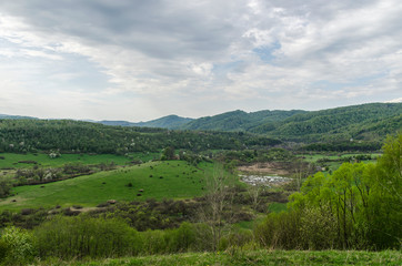 Fototapeta na wymiar Dolina miejscowości Krywe Bieszczady