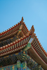 Fototapeta na wymiar Chinese traditional eaves and watts background.