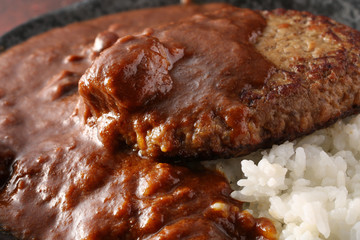 ハンバーグカレー