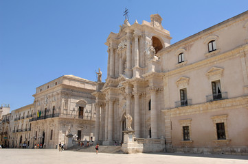 Fototapeta na wymiar Italy Sicily Syracuse , 07/03/2007: The Cathedral of the Nativity of Mary Most Holy on the island of Ortigia in Syracuse