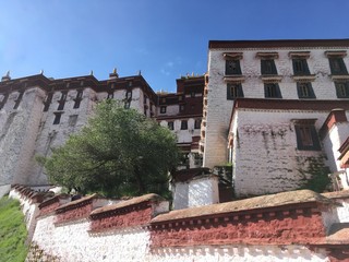 Potala Palace , Dalai Lama, Lahsa