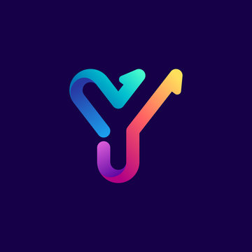 Y letter logo with arrows.