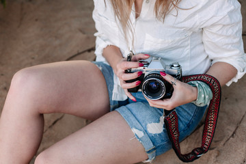 girl with camera