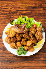 からあげ　手羽先　盛り合わせ　イメージ