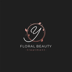Letter Y Premium Vector of Round Floral Frame Element