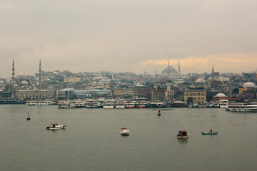 Fototapeta premium Istanbul cityscape and Bosporus channel