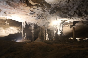Grotte de Kong Lor, Laos
