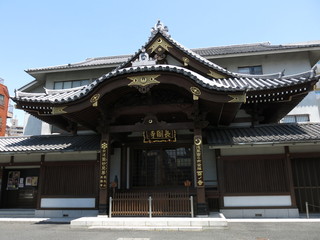 台東区の長国寺（本堂）