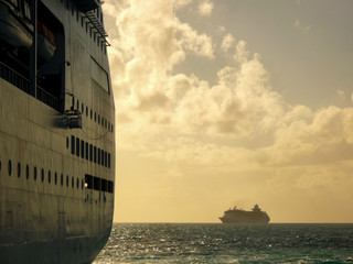 Traumreise Karibikkreuzfahrt mit Kreuzfahrtschiff zu den Bahamas - Dream vacation Caribbean cruise...