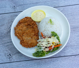 Thai Style Japanese Food Mixed Dishes 