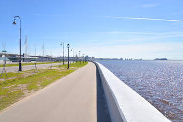 Embankment and Baltic Sea by day.