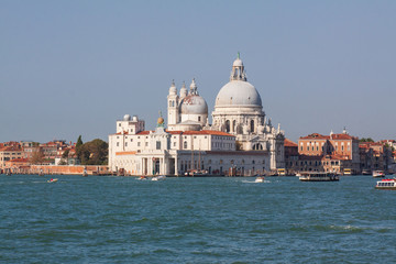 Fototapeta na wymiar Santa Maria della Salute. View from the Bay