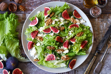 Healthy summer fig salad. Fresh foods low in calories. Diet food.