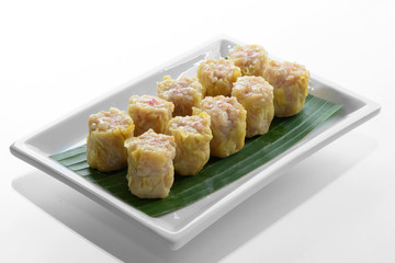 Shumai serve in a plate