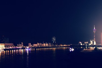Fototapeta na wymiar Night pictures of Düsseldorf and Rhine in Germany
