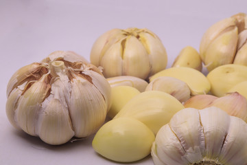 garlic on the table