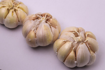 garlic on the table