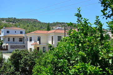 Fototapeta na wymiar house in the village of cyprus