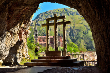 Santa cueva Covadonga