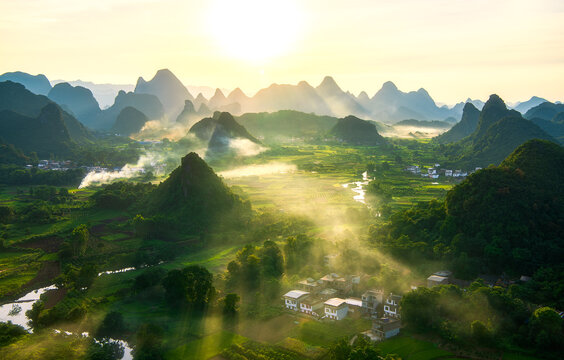 Sunset Landscape Of Wuzhi Mountain, Cuiping Village, Yangshuo, Guilin, Guangxi, China