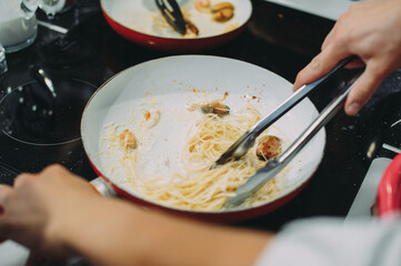 culinary master class on cooking pasta with mussels