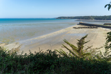 High and low tide in Britanny coast