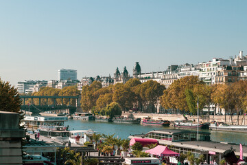 Fototapeta na wymiar view of paris france