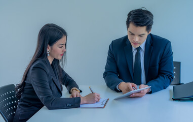 Head and subordinate which is a team of professionals and colleagues being consulted at office