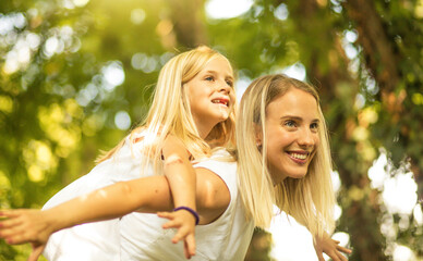 Fototapeta premium Just love one another.