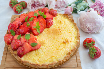 sweet home made strawberry vanilla tarte