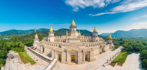 Fototapeta premium Ling Shan scenic spot, Wuxi City, Jiangsu Province, China