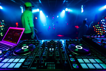 professional music controller DJ Board for mixing electronic music