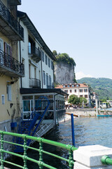 Arona, Italien im Sommer