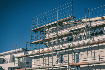 Neubauhaus in Wohnsiedlung