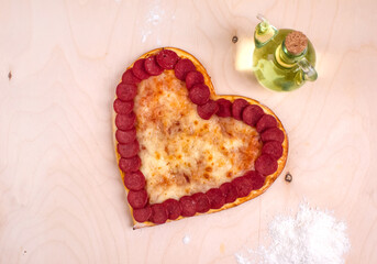 heart shaped pizza, Love food, heart shape pizza, pizza valentine, valentines pizza, top view
