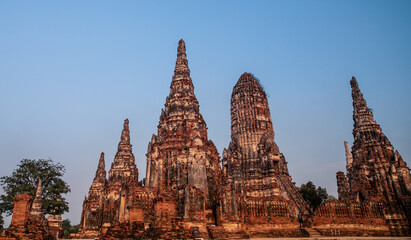 Fototapeta na wymiar Wat Chaiwatthanaram temple in Ayutthaya Historical Park, Thailand