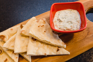 Pita bread and tzatziki souce