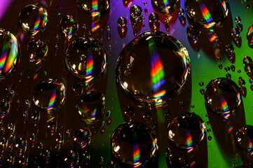 Wonderful world of drops, light, relfections and lighting effects. Playing with it and discover...