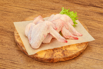 Raw chicken wings for cooking