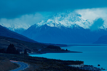 Mount Cook Neuseeland, einsamer Weg, Hooker Valley, Alpenglühen