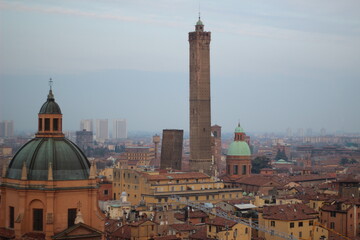 Vistas de la ciudad de Bolonia, Italia