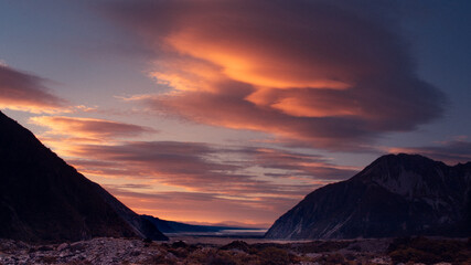 Mount Cook Neuseeland, einsamer Weg, Hooker Valley, Alpenglühen
