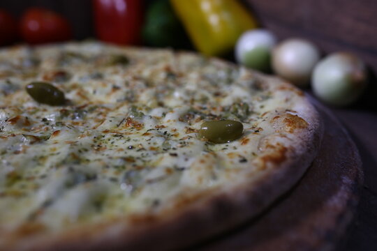 close up pizza